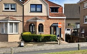 VILLA MICHRY Koksijde 4 adultes 2 enfants proche digue et centre